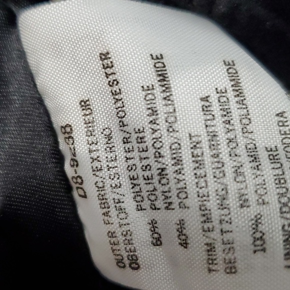 ‼️last chance. black ski suit. Women's size 4. Brand Descent. - Picture 15 of 16